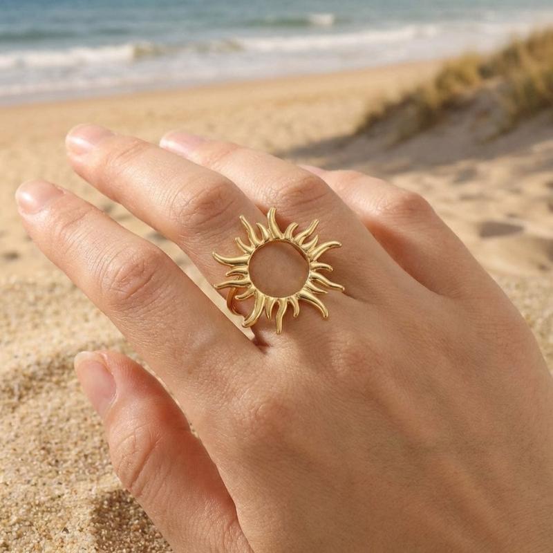 Bague dorée soleil
