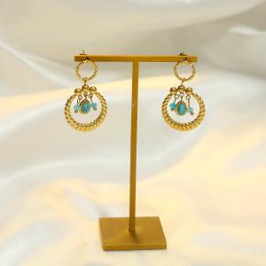 Boucle d'oreilles dorées - image 3