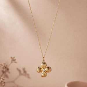 Collier fleur - image 2